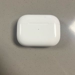AIRPODS 1 generation and AirPods Pro max both for 90 or each one for 45